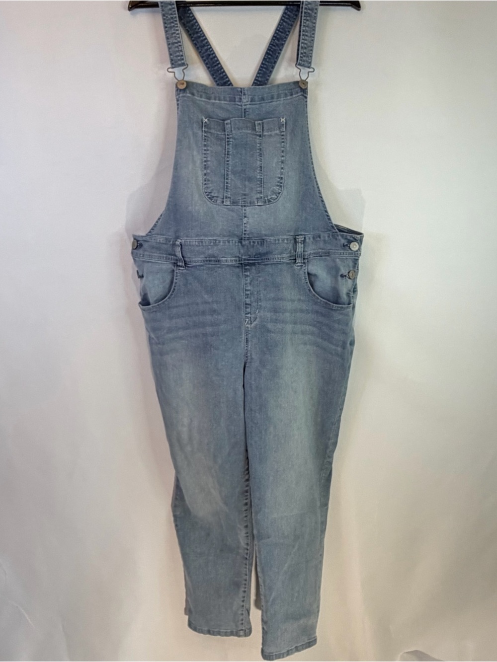 Wallflower Bib Overalls Jumper Denim Womens 2X Light Wash Pockets Straight